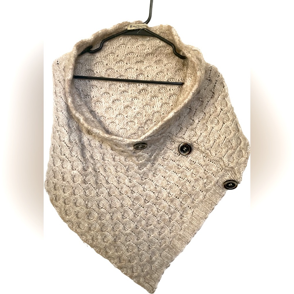 Fratelli Talli handmade artisan Italian Wool Poncho